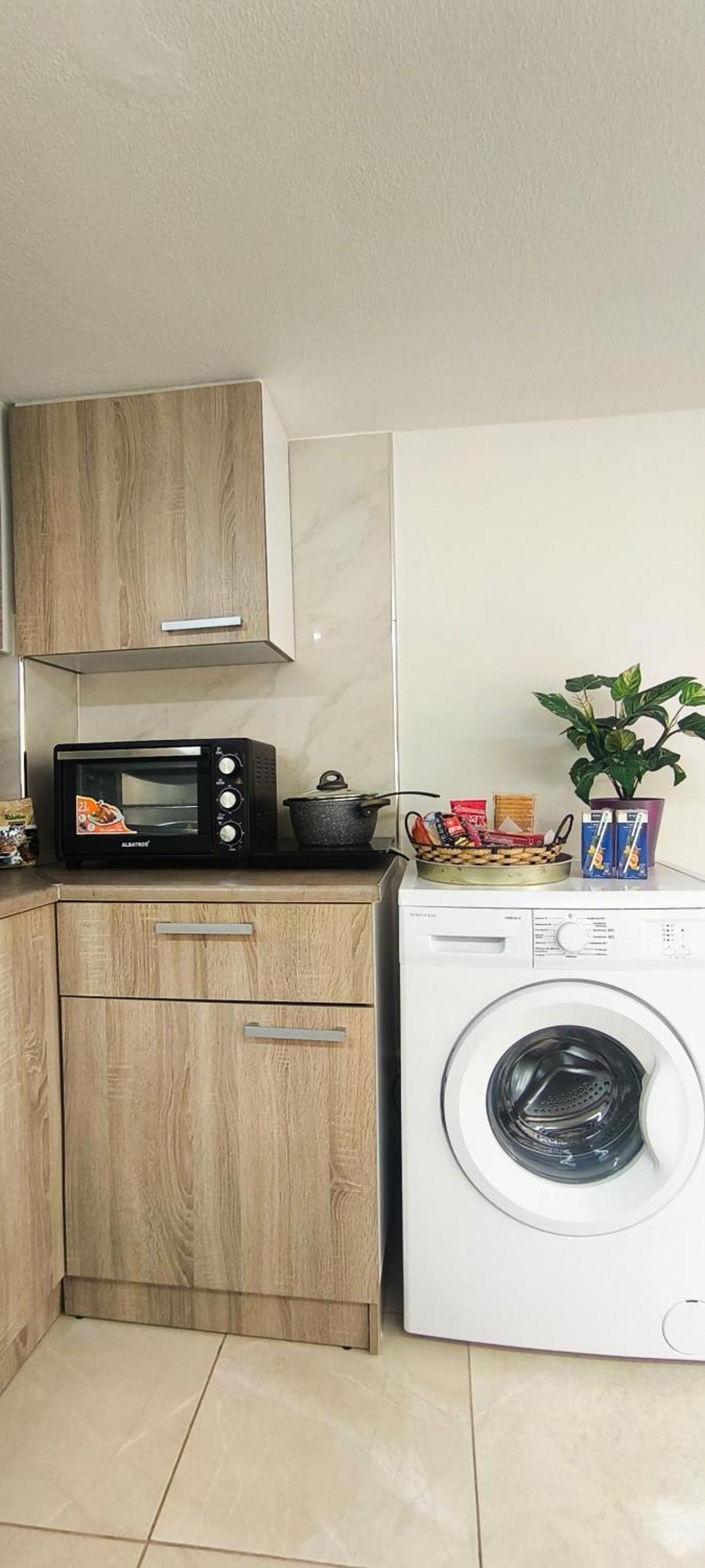 Green Home Athena Bagian luar foto
